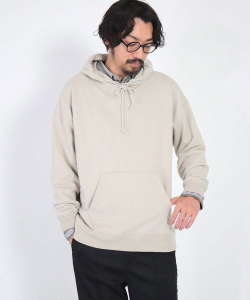 SPELLBOUND（スペルバウンド）の「[SPELLBOUND / スペルバウンド] ヘヴィ吊り裏毛 BIGスウェットパーカー（パーカー・メンズ・ブラック/ナチュラル/ブラウン・2/3）」の3枚目の写真