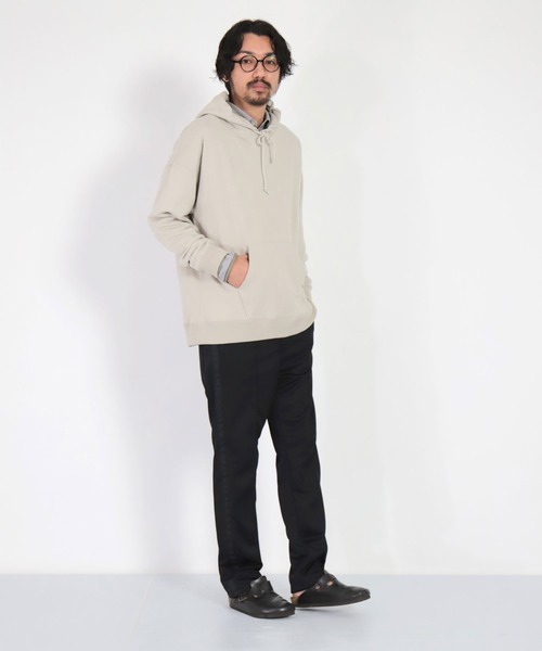 SPELLBOUND（スペルバウンド）の「[SPELLBOUND / スペルバウンド] ヘヴィ吊り裏毛 BIGスウェットパーカー（パーカー・メンズ・ブラック/ナチュラル/ブラウン・2/3）」の20枚目の写真