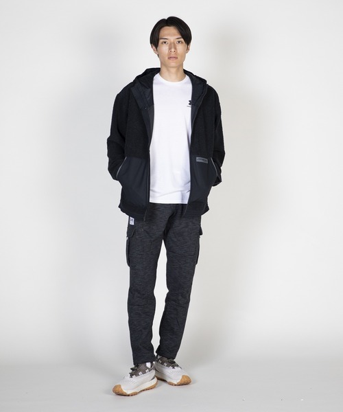UNDER ARMOUR（アンダーアーマー）の「UAエッセンシャルヘリテージ フリース カーゴパンツ（トレーニング/メンズ）（その他パンツ・メンズ・ブラック/アイボリー・S/M/L/XL/XXL/3XL）」の7枚目の写真