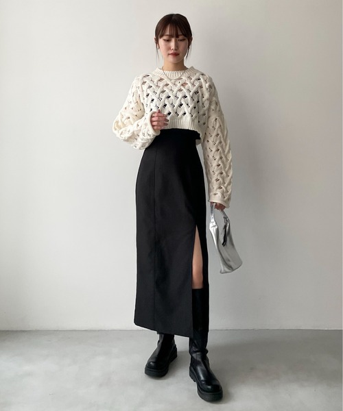 EPIMI E'PIMMY（エピミエピミー）の「２Wayケーブルメッシュクロップドプルオーバー（ニット/セーター・レディース・グリーン系その他/ブラック/オフホワイト・MEDIUM）」の6枚目の写真