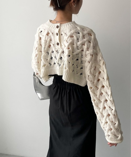 EPIMI E'PIMMY（エピミエピミー）の「２Wayケーブルメッシュクロップドプルオーバー（ニット/セーター・レディース・グリーン系その他/ブラック/オフホワイト・MEDIUM）」の19枚目の写真