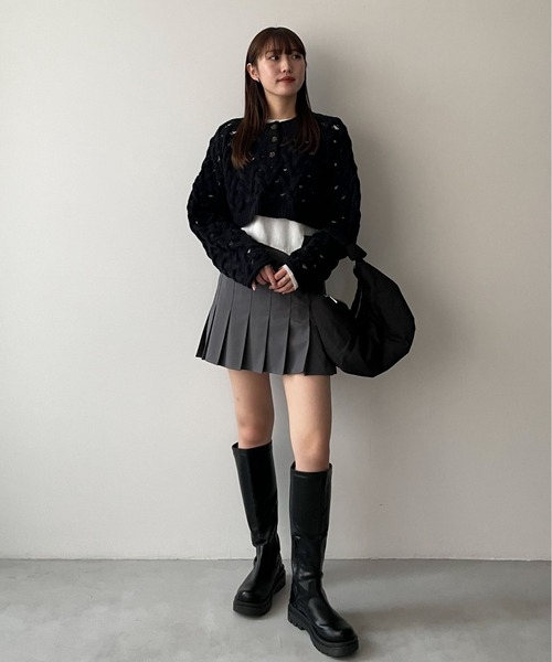 EPIMI E'PIMMY（エピミエピミー）の「２Wayケーブルメッシュクロップドプルオーバー（ニット/セーター・レディース・グリーン系その他/ブラック/オフホワイト・MEDIUM）」の13枚目の写真