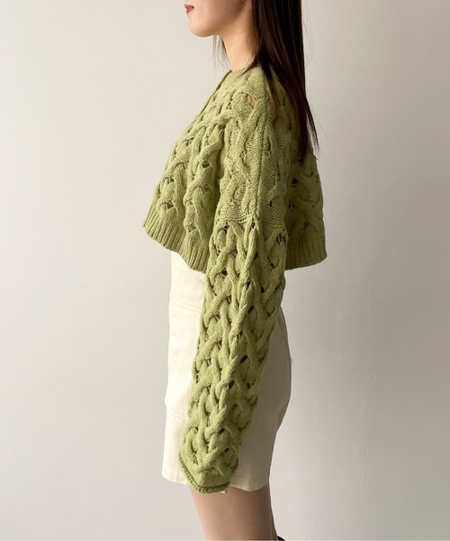 EPIMI E'PIMMY（エピミエピミー）の「２Wayケーブルメッシュクロップドプルオーバー（ニット/セーター・レディース・グリーン系その他/ブラック/オフホワイト・MEDIUM）」の5枚目の写真