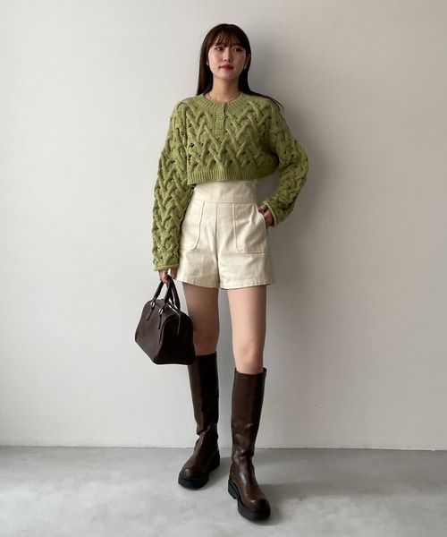 EPIMI E'PIMMY（エピミエピミー）の「２Wayケーブルメッシュクロップドプルオーバー（ニット/セーター・レディース・グリーン系その他/ブラック/オフホワイト・MEDIUM）」の11枚目の写真