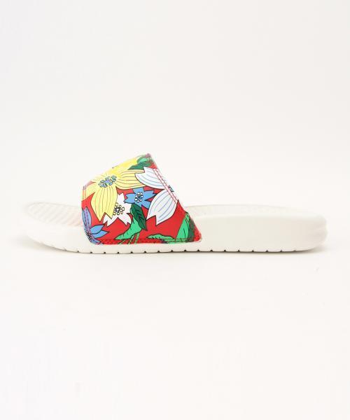 NIKE（ナイキ）の「NIKE / ベナッシ JDI プリント（618919)（サンダル・レディース・ブラック/レッド・25/23/24）」の3枚目の写真