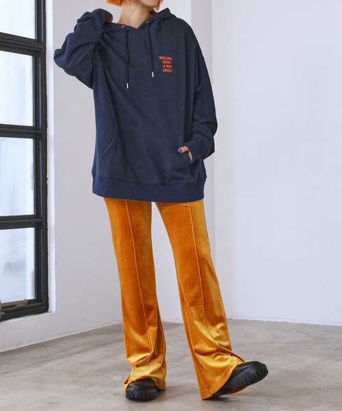 PBLIM(ページボーイリム)の「PAGEBOYLIM/カラーロゴフーディー(パーカー・レディース・ネイビー/オフホワイト・MEDIUM/LARGE)」の13枚目の写真