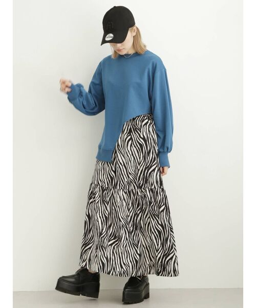 MURUA(ムルーア)の「ヘムカットアシメプルオーバー(Tシャツ/カットソー・レディース・ブラック/ブルー・FREE)」の11枚目の写真