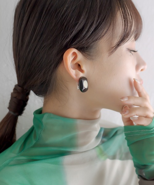 MARION GODART(マリオンゴダール)の「【MARION GODART(マリオンゴダール)】サークルドットイヤリング(イヤリング・レディース・ブラック/ボルドー/グリーン系その他2・FREE)」の15枚目の写真