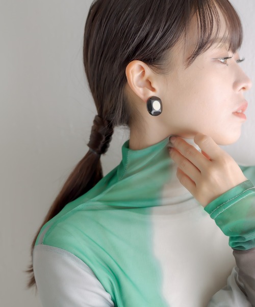 MARION GODART(マリオンゴダール)の「【MARION GODART(マリオンゴダール)】サークルドットイヤリング(イヤリング・レディース・ブラック/ボルドー/グリーン系その他2・FREE)」の16枚目の写真