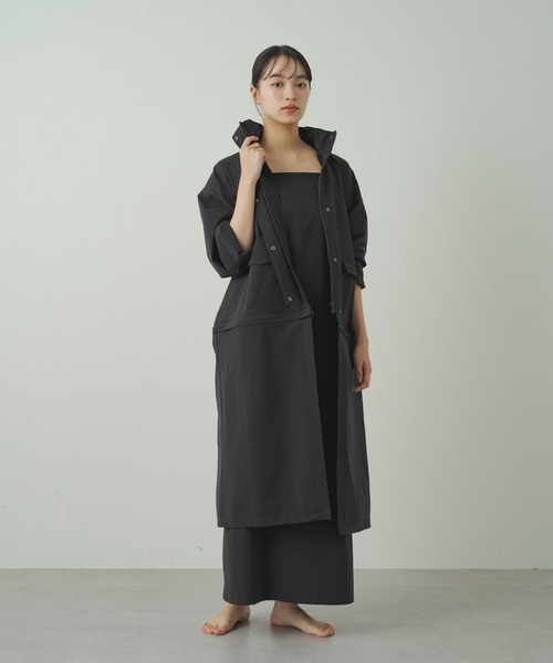 earthy（アーシー）の「【earthy_】キーピングセパレートコート（ナイロンジャケット・レディース・ベージュ/ブラック・FREE）」の5枚目の写真