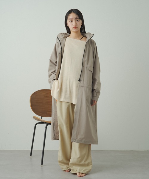 earthy（アーシー）の「【earthy_】キーピングセパレートコート（ナイロンジャケット・レディース・ベージュ/ブラック・FREE）」の15枚目の写真