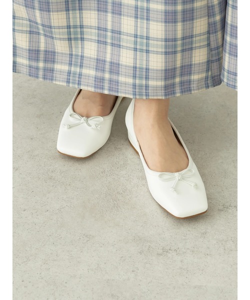 ORiental TRaffic（オリエンタルトラフィック）の「ORientalTRaffic　バレエパンプス（パンプス・レディース・ホワイト/シルバー・35/36/37/38/39）」の3枚目の写真