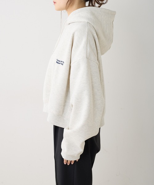 PUAL CE CIN（ピュアルセシン）の「ロゴ刺繍ショート丈パーカー／フーディー（パーカー・レディース・サックスブルー/トップグレー・FREE）」の18枚目の写真
