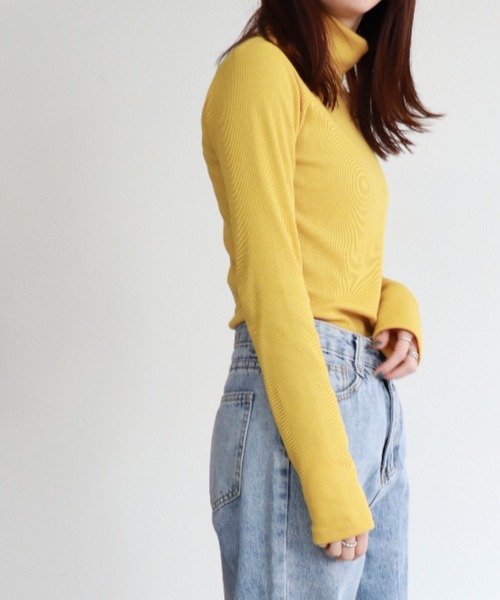 ISOOK（アイスー）の「【ZOZO限定】Multi color rib turtle  / マルチカラーリブタートル（Tシャツ/カットソー・レディース・オレンジ/モカ/イエロー/ネイビー/ホワイト・FREE）」の9枚目の写真