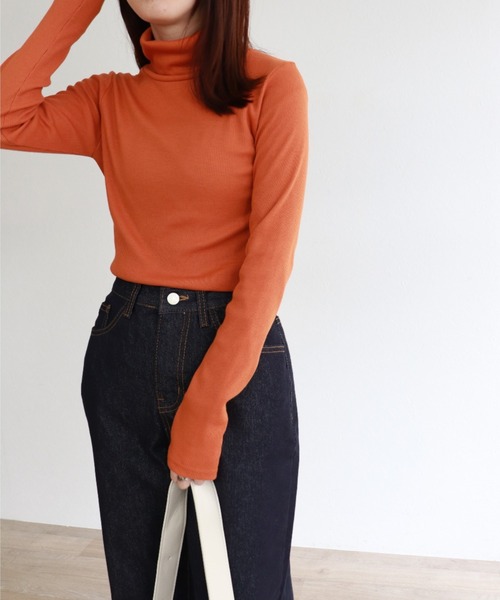 ISOOK（アイスー）の「【ZOZO限定】Multi color rib turtle  / マルチカラーリブタートル（Tシャツ/カットソー・レディース・オレンジ/モカ/イエロー/ネイビー/ホワイト・FREE）」の15枚目の写真
