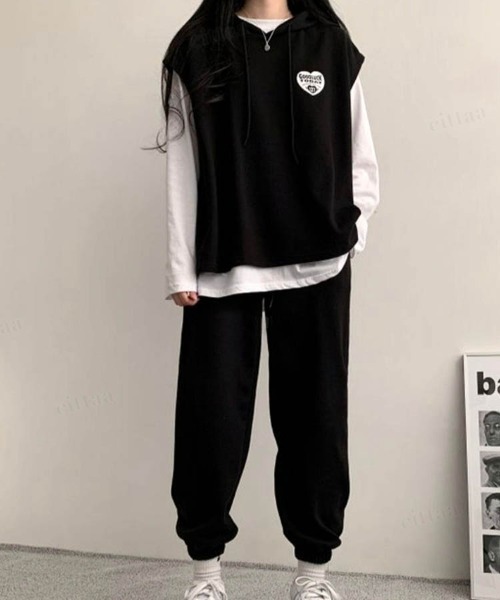 Dalfwin（ダールフィン）の「韓国ファッションGOODLUCKレイヤード3点上下セットアップルームウェアパーカー フーディー（ルームウェア/パジャマ・レディース・グレー/ブラック・FREE）」の21枚目の写真