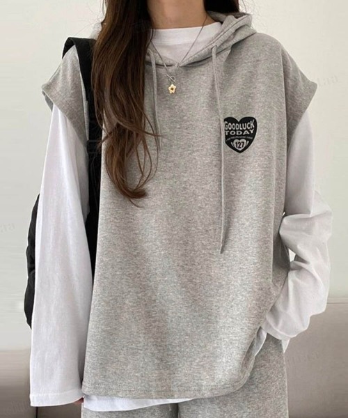 Dalfwin（ダールフィン）の「韓国ファッションGOODLUCKレイヤード3点上下セットアップルームウェアパーカー フーディー（ルームウェア/パジャマ・レディース・グレー/ブラック・FREE）」の11枚目の写真