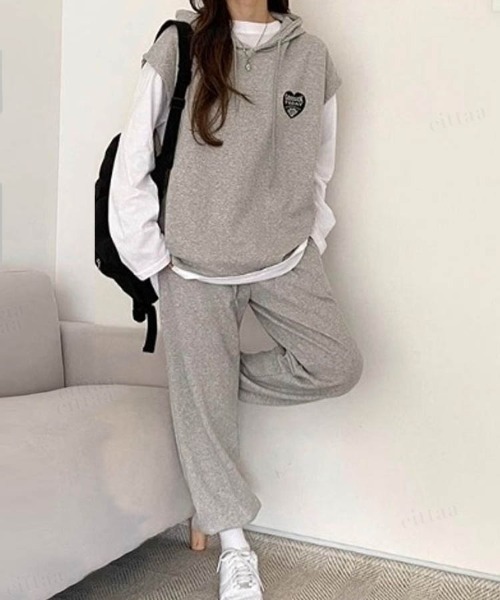 Dalfwin（ダールフィン）の「韓国ファッションGOODLUCKレイヤード3点上下セットアップルームウェアパーカー フーディー（ルームウェア/パジャマ・レディース・グレー/ブラック・FREE）」の14枚目の写真