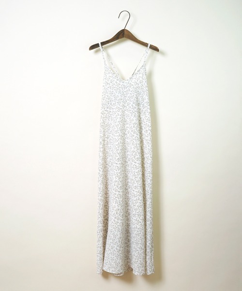 Crisp（クリスプ）の「バックリボンフラワーワンピース（ワンピース・レディース・ホワイト/アイボリー・FREE）」の10枚目の写真