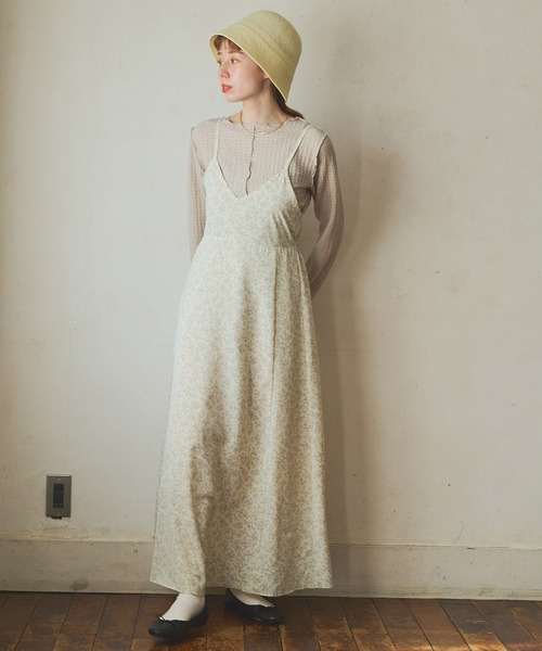 Crisp（クリスプ）の「バックリボンフラワーワンピース（ワンピース・レディース・ホワイト/アイボリー・FREE）」の17枚目の写真