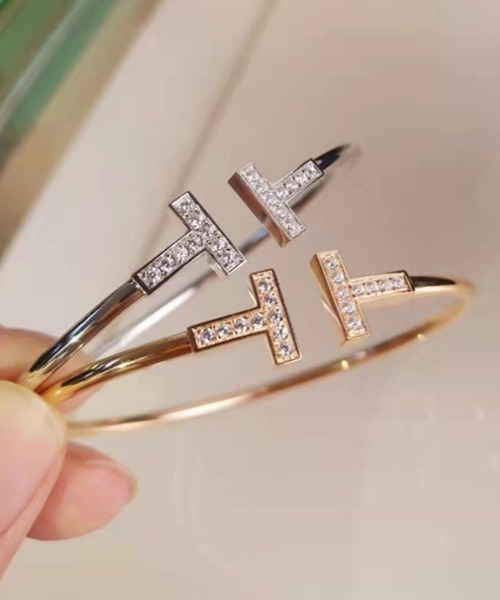 Coo+i（クーイ）の「デザインバングル（バングル/リストバンド・レディース・シルバー/ゴールド/ピンクゴールド・FREE）」の12枚目の写真