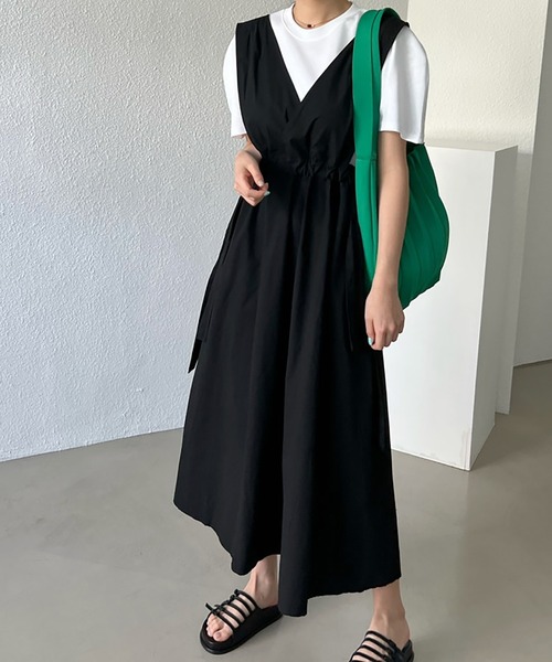 Girly Doll（ガーリードール）の「サイドリボンジャンパースカート（ジャンパースカート・レディース・ブラック/カーキ・F）」の3枚目の写真