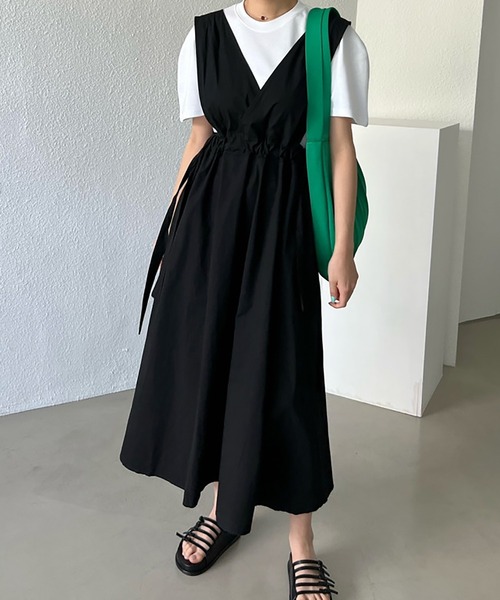 Girly Doll（ガーリードール）の「サイドリボンジャンパースカート（ジャンパースカート・レディース・ブラック/カーキ・F）」の4枚目の写真