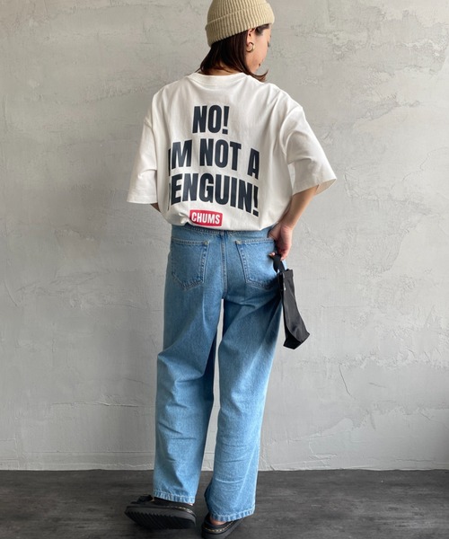 CHUMS（チャムス）の「[CHUMS/チャムス] IM NOT A PENGUIN オーバーサイズバックプリントTシャツ（Tシャツ/カットソー・レディース・サックスブルー/ベージュ/ホワイト/ブラック・MEDIUM/XL/L/M）」の5枚目の写真