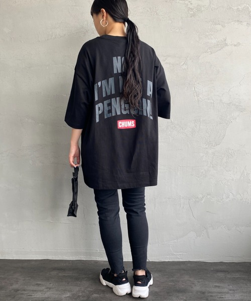 CHUMS（チャムス）の「[CHUMS/チャムス] IM NOT A PENGUIN オーバーサイズバックプリントTシャツ（Tシャツ/カットソー・レディース・サックスブルー/ベージュ/ホワイト/ブラック・MEDIUM/XL/L/M）」の7枚目の写真