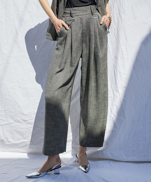 PRANK PROJECT（プランクプロジェクト）の「カラミワイドテーパードパンツ / Kalami Wide Tapered Pants（その他パンツ・レディース・グレー/ブラック/ホワイト・36/38）」の19枚目の写真