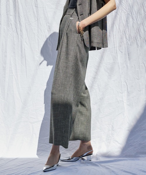 PRANK PROJECT（プランクプロジェクト）の「カラミワイドテーパードパンツ / Kalami Wide Tapered Pants（その他パンツ・レディース・グレー/ブラック/ホワイト・36/38）」の20枚目の写真