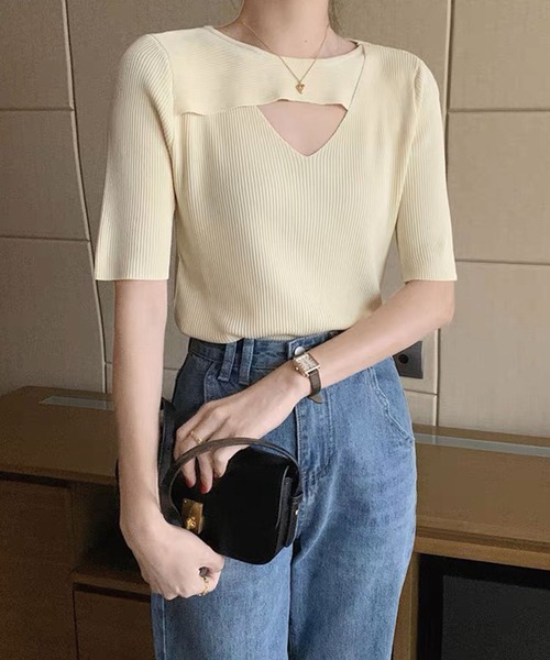 SPIGA（スピーガ）の「胸開きﾘﾌﾞﾄｯﾌﾟｽ（その他トップス・レディース・ピンク/ブラック/グリーン/ベージュ/ホワイト・FREE）」の4枚目の写真