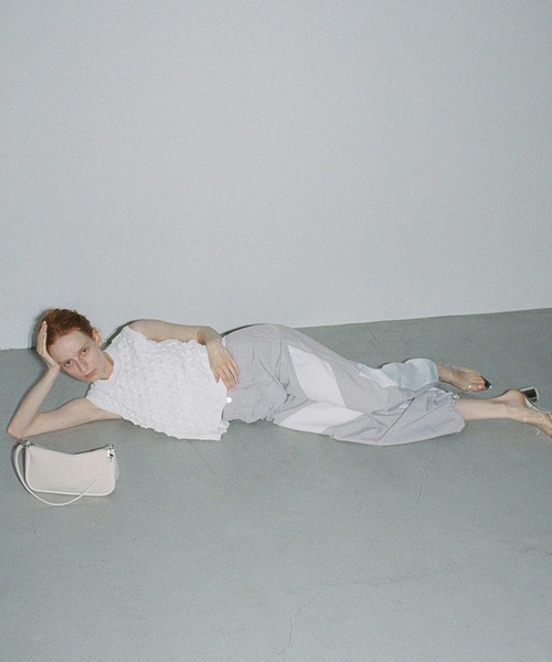 ADAM ET ROPE'（アダムエロペ）の「クリアミュール（サンダル・レディース・シルバー/ブラック・23.0cm/23.5cm/24.0cm/24.5cm）」の18枚目の写真