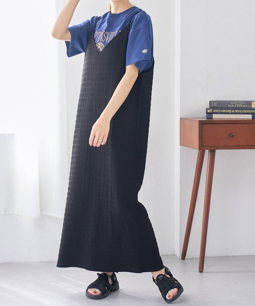 ROPE' PICNIC（ロペピクニック）の「リンクコーデ/シャーリングカットジャガードキャミワンピース（ワンピース・レディース・ブラック/ブルー/ライトグリーン・38）」の2枚目の写真