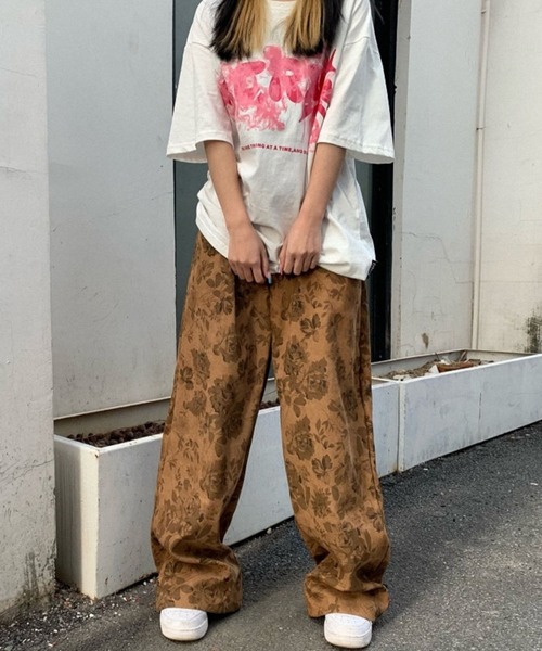 Mayree（メイリー）の「フラワー柄ワイドストリートパンツ(se)（スラックス・レディース・ブラウン/ブラック・FREE）」の10枚目の写真