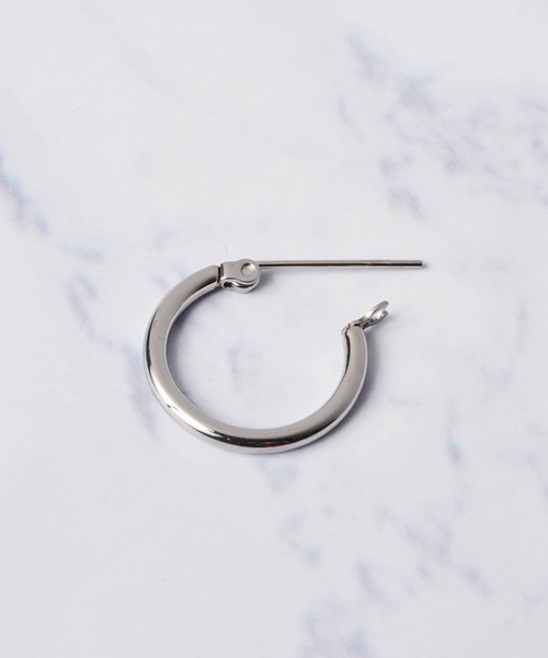 ADPOSION(アドポーション)の「【WEB限定】14mm フープピアス(片耳)(ピアス(片耳用)・レディース・シルバー/ゴールド/ブラック・FREE)」の6枚目の写真