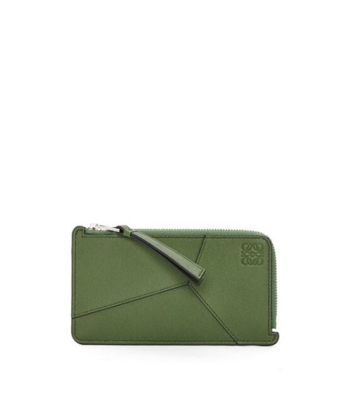 LOEWE（ロエベ）の「パズルエッジ ロング コインカードホルダー