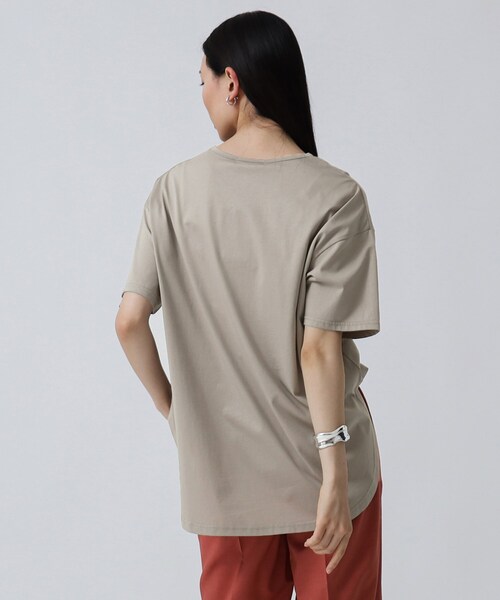 GALLEST(ギャレスト)の「ワンポイントロゴTシャツ(Tシャツ/カットソー・レディース・ホワイト/ブラック/サンドベージュ・13/38)」の7枚目の写真