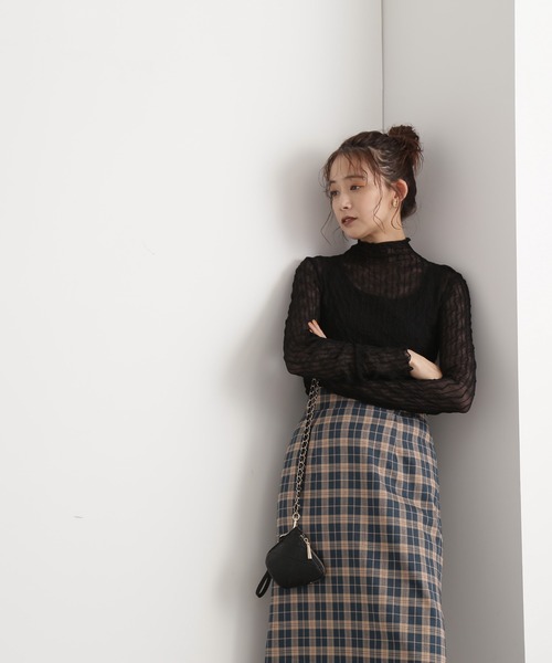 N.（N. Natural Beauty Basic）（エヌエヌナチュラルビューティーベーシック）の「◆シアーウェーブカットソー（Tシャツ/カットソー・レディース・ブラック/オフホワイト/ライトグリーン・MEDIUM）」の16枚目の写真