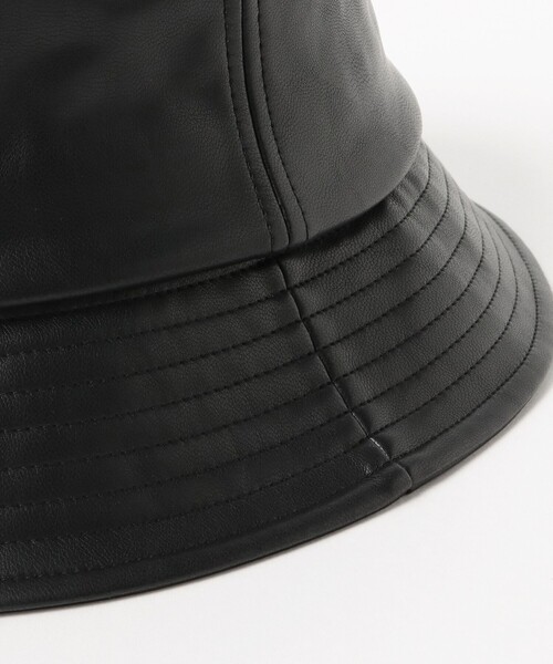 BEAMS HEART（ビームスハート）の「BEAMS HEART / フェイクレザー バケットハット（ハット・レディース・ブラック/モカ・FREE）」の11枚目の写真