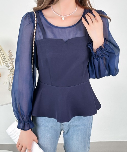 ECLIN（エクラン）の「レイヤード風ペプラム切替ブラウス（シャツ/ブラウス・レディース・ブラック/ネイビー/グレー/ベージュ・S/M）」の4枚目の写真