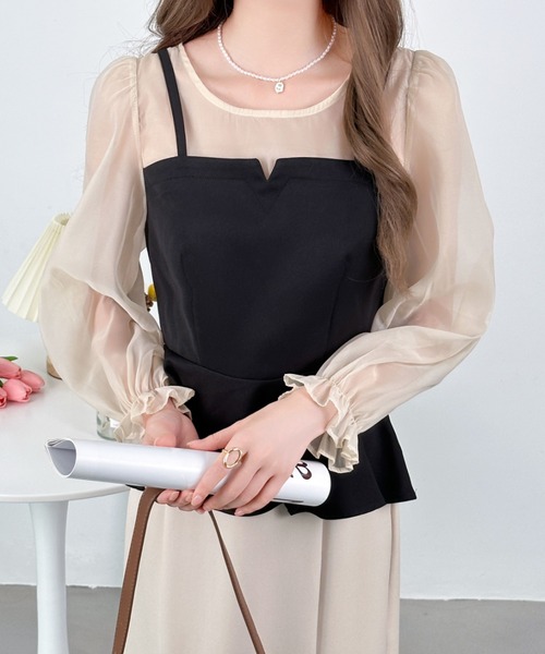 ECLIN（エクラン）の「レイヤード風ペプラム切替ブラウス（シャツ/ブラウス・レディース・ブラック/ネイビー/グレー/ベージュ・S/M）」の12枚目の写真