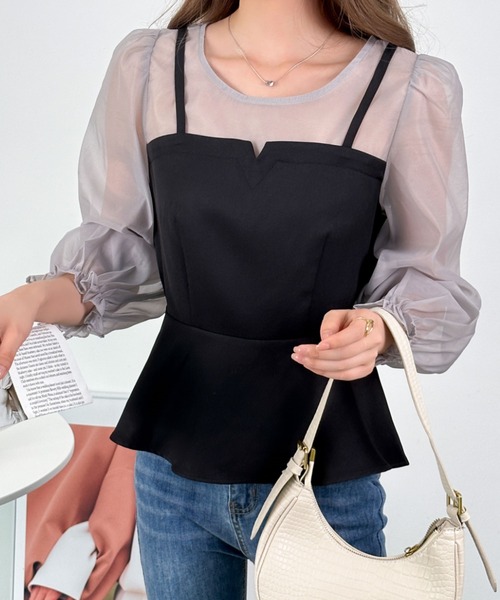 ECLIN（エクラン）の「レイヤード風ペプラム切替ブラウス（シャツ/ブラウス・レディース・ブラック/ネイビー/グレー/ベージュ・S/M）」の16枚目の写真