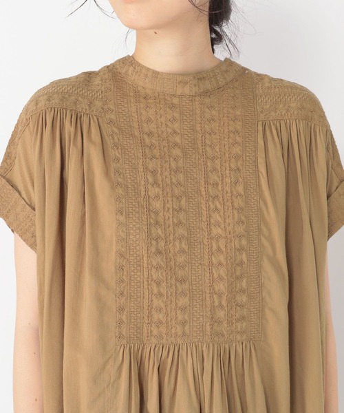 studio CLIP（スタディオクリップ）の「Wフロントクラフト刺繍ブラウス（シャツ/ブラウス・レディース・オフホワイト/ベージュ/ブラック・FREE）」の14枚目の写真