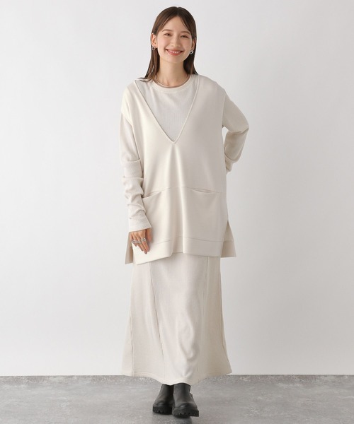 LEPSIM(レプシィム)の「Vネックベストプルオーバー 961522(Tシャツ/カットソー・レディース・ブラック/アイボリー・FREE)」の8枚目の写真