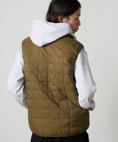 タイオン マウンテン リバーシブル ダウンxボアベスト ベージュ L 新品 タイオン マウンテン リバーシブル ダウンxボアベスト ベージュ L 新品