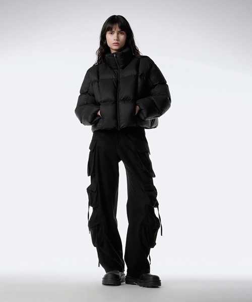 JNBY（ジェーエヌビーワイ）の「Cropped Quilted Down Jacket（ダウンジャケット/コート・レディース・ホワイト/ブラック/ピンク・38/36/40）」の16枚目の写真
