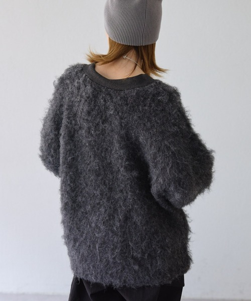 CIAOPANIC TYPY（チャオパニックティピー）の「すっきり見えブラッシングシャギーオーバーカーディガン（カーディガン/ボレロ・レディース・ライトグレー/ピンク/グリーン系その他/チャコールグレー・ONE SIZE）」の9枚目の写真