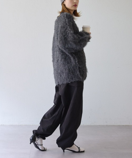 CIAOPANIC TYPY（チャオパニックティピー）の「すっきり見えブラッシングシャギーオーバーカーディガン（カーディガン/ボレロ・レディース・ライトグレー/ピンク/グリーン系その他/チャコールグレー・ONE SIZE）」の13枚目の写真