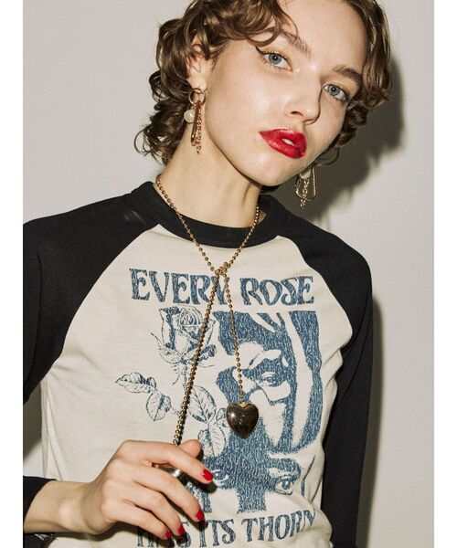 jouetie（ジュエティ）の「ダブルハートボールチェーンタイ（ネックレス・レディース・ゴールド/シルバー・FREE）」の5枚目の写真